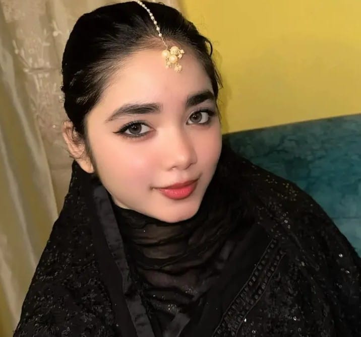 গ্রামের বড় বউয়ের লুকানো কষ্ট